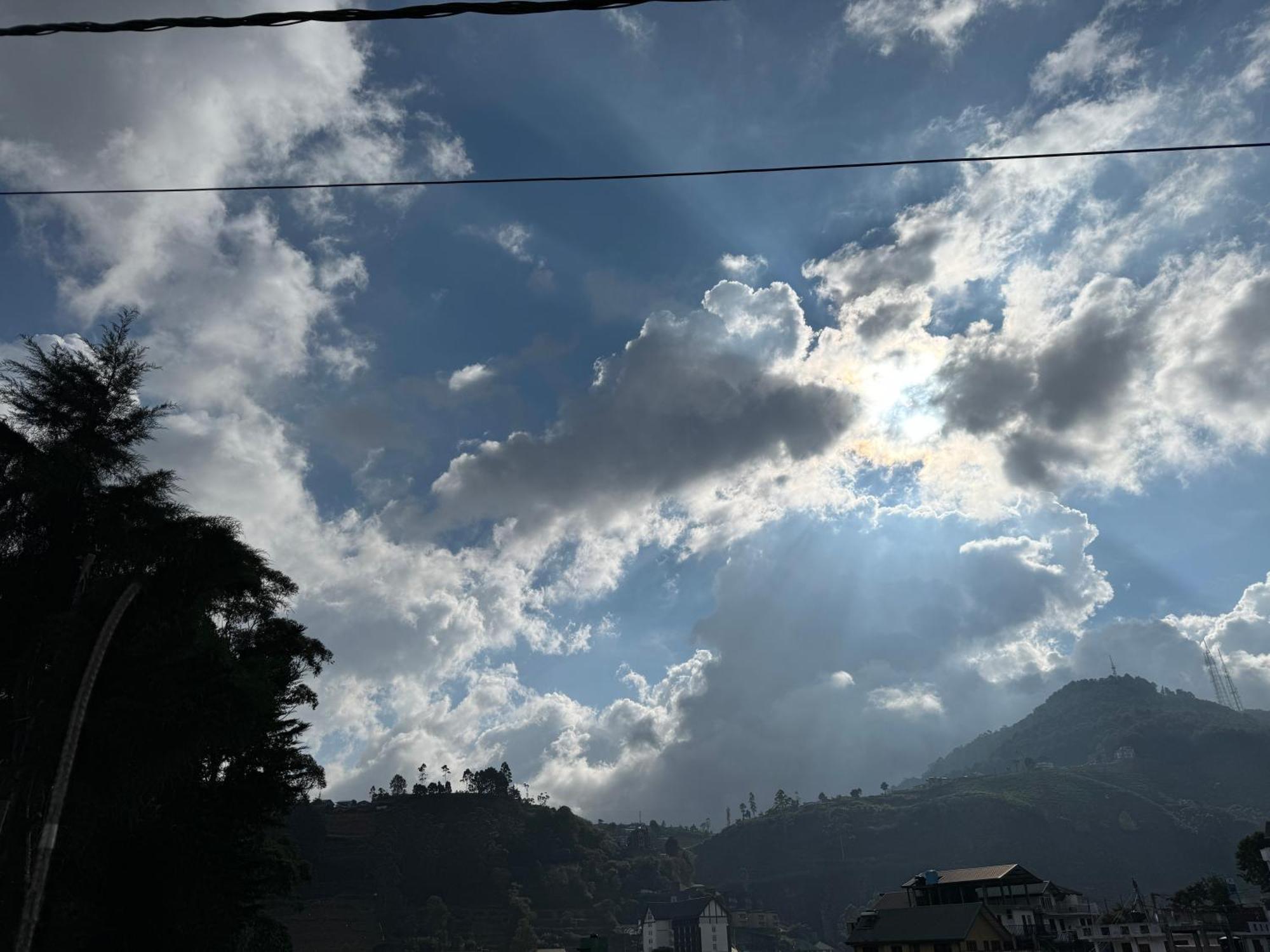 Royal Bliss Hotel Nuwara Eliya Luaran gambar
