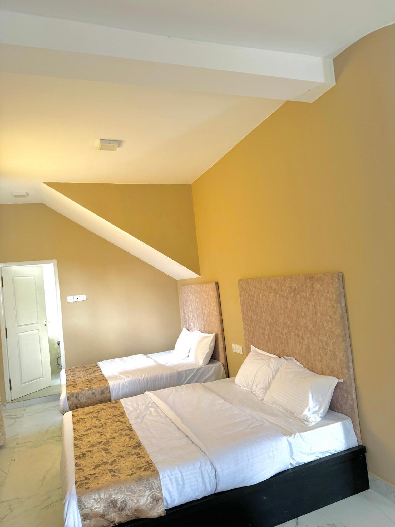 Royal Bliss Hotel Nuwara Eliya Luaran gambar